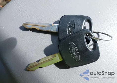 2000 Ford F-150 Work Series/Xl/Xlt z USA, uszkodzony, nr VIN 1FTZX1720YNB99551